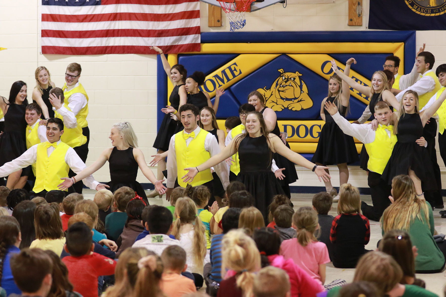 PHOTO GALLERY Harmony performs at Northfield Elementary